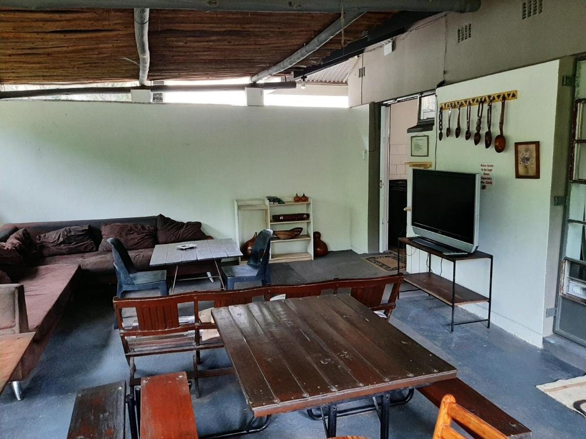 Elephant Walk Guesthouse And Back Packers Phalaborwa Kültér fotó