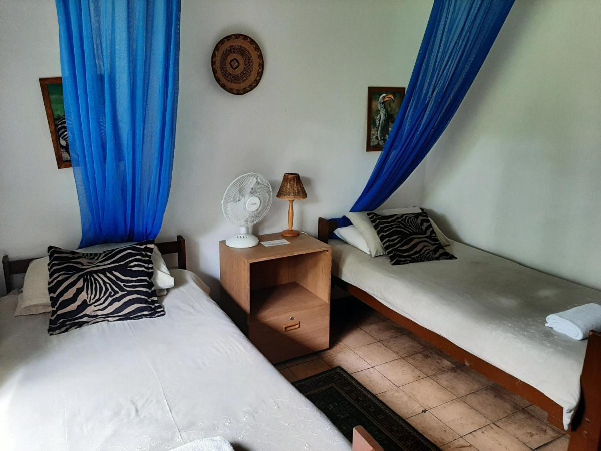 Elephant Walk Guesthouse And Back Packers Phalaborwa Kültér fotó